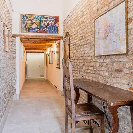 Casa Leone- Cozy And Central Flat In Venice Exterior photo