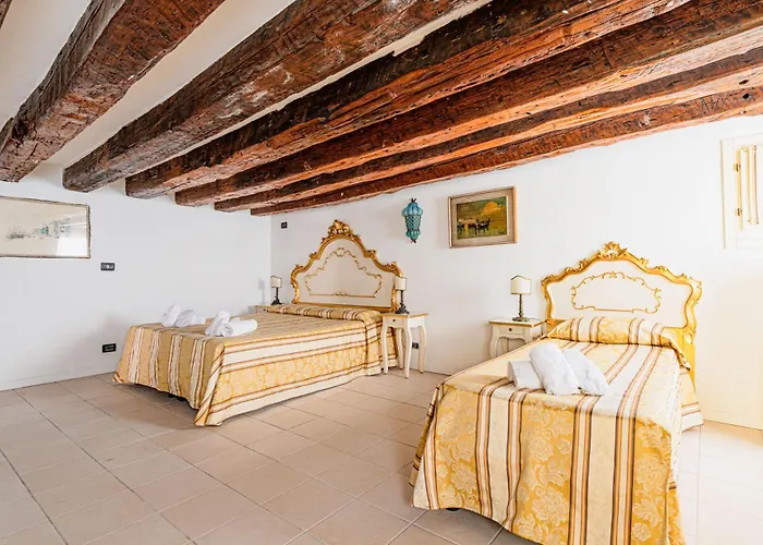 Casa Leone- Cozy And Central Accommodation In Venice