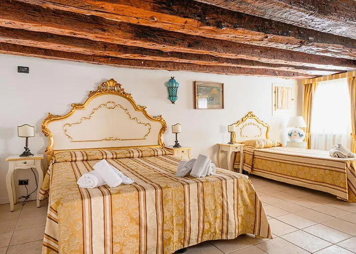 Casa Leone- Cozy And Central Accommodation In Venice